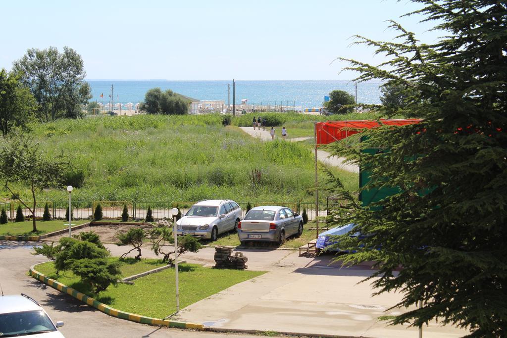 Dsk Hotel Kranevo Bagian luar foto