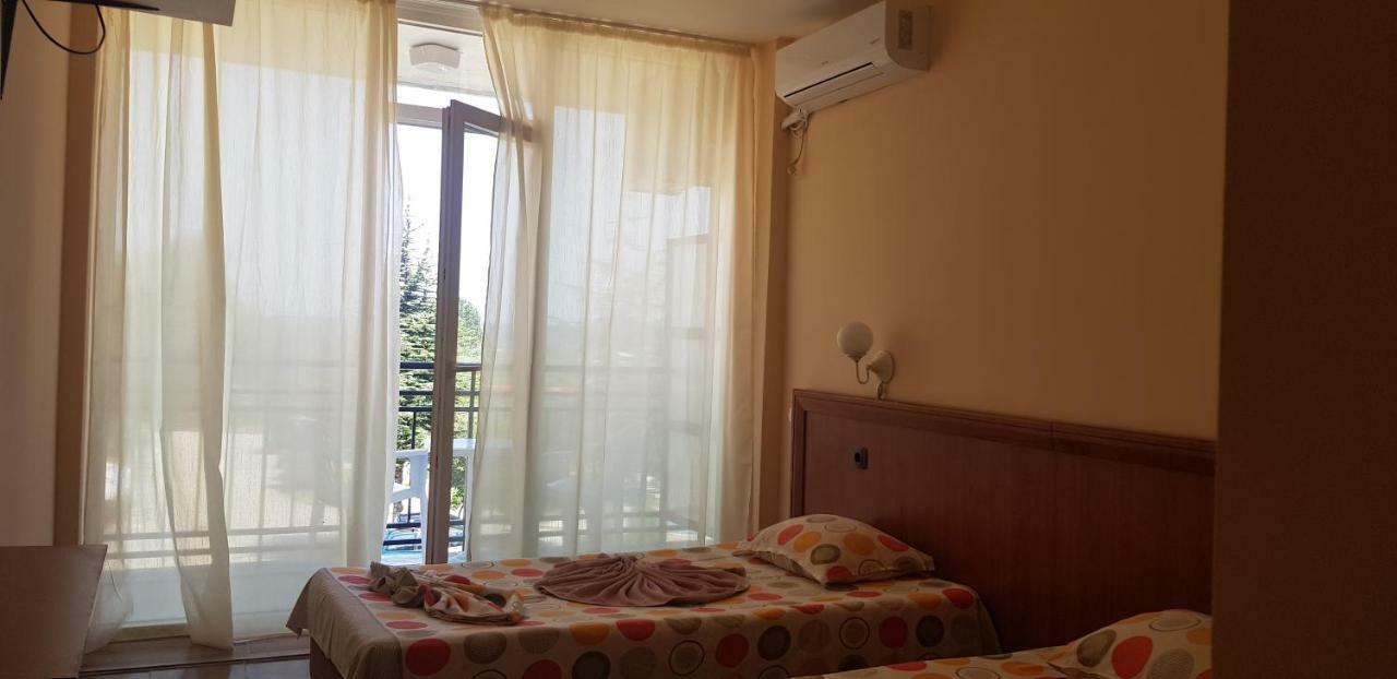 Dsk Hotel Kranevo Bagian luar foto